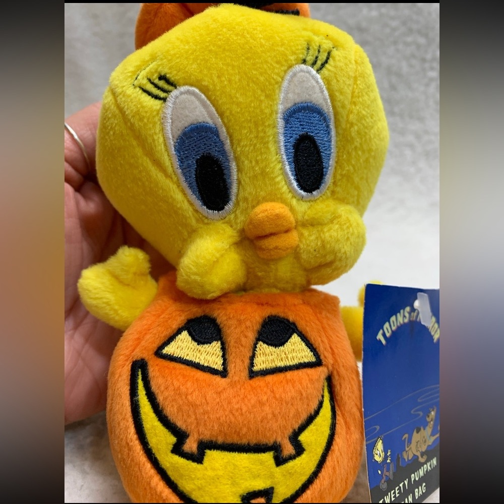 Tweety Pumpkin bean bag plush Toons of Terror 9" Warner Bro 1998